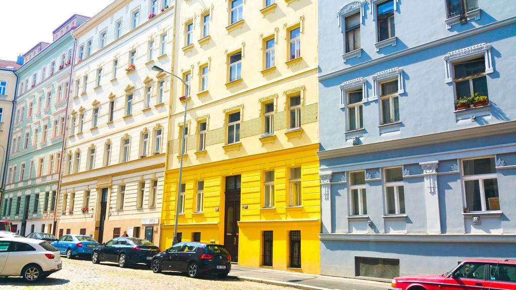 Central Cozy Apartment براغ المظهر الخارجي الصورة