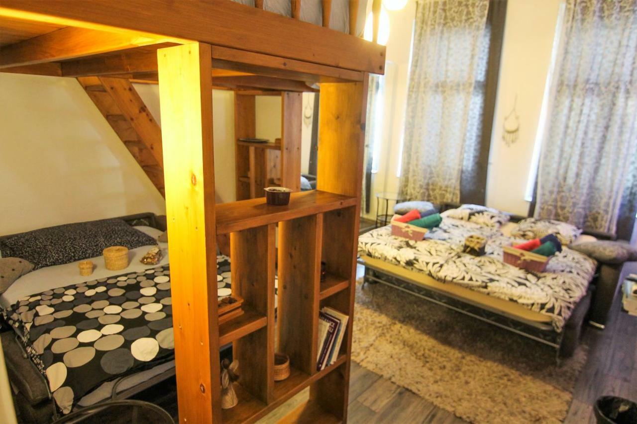 Central Cozy Apartment براغ المظهر الخارجي الصورة