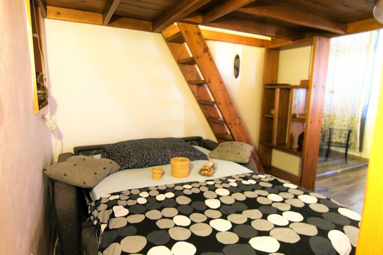 Central Cozy Apartment براغ المظهر الخارجي الصورة