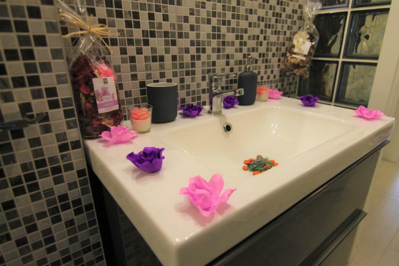 Central Cozy Apartment براغ المظهر الخارجي الصورة