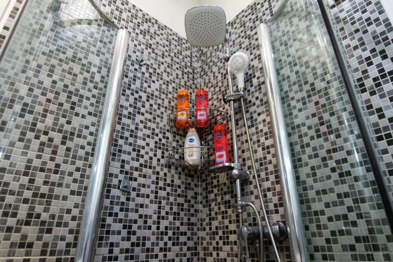 Central Cozy Apartment براغ المظهر الخارجي الصورة